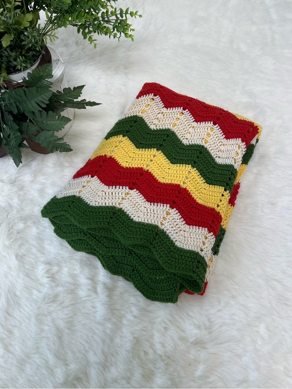 Handmade Granny Afghan Chevron zig zag Crochet Throw blanket, Retro 82”x54”
